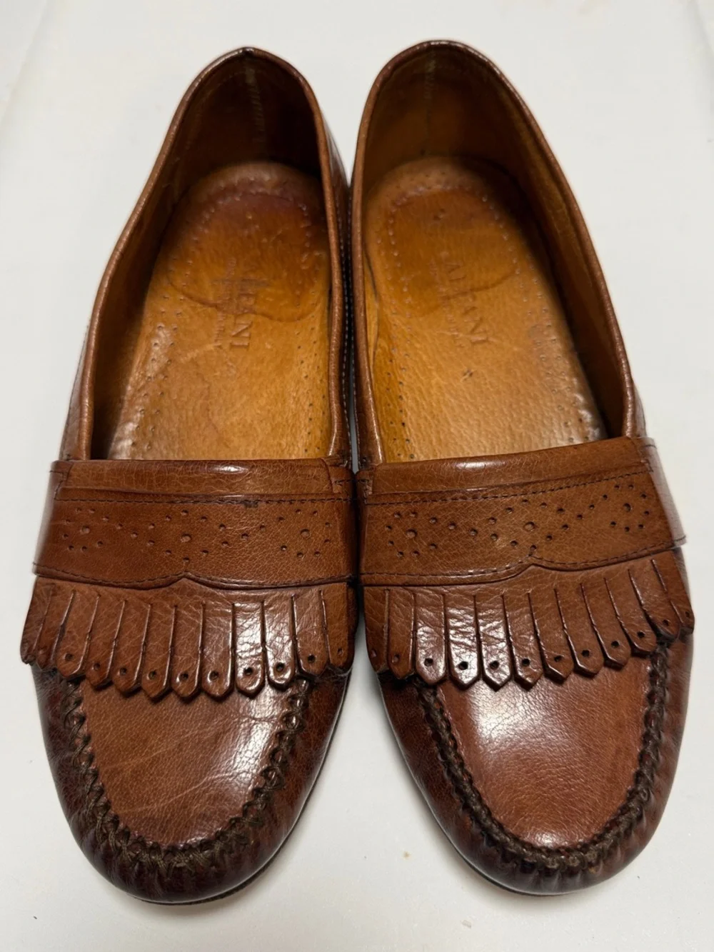 Men’s 8.5 Alfani Brown Leather Kiltie Penny Loafers
